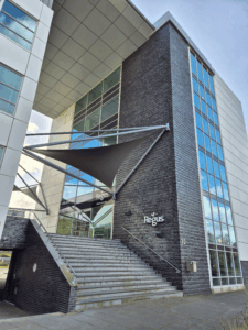 Locatie Leiden ingang